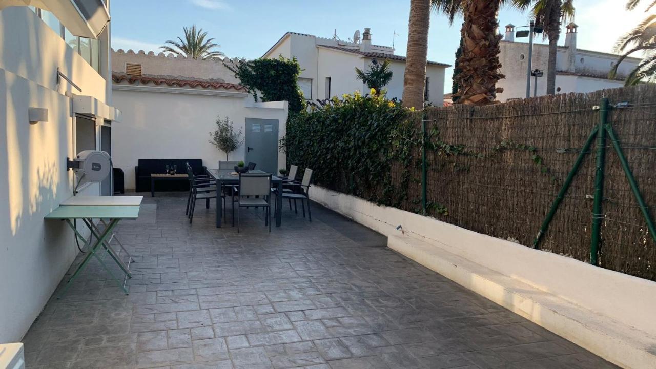 Rodhes Playa B-1 Leilighet Roses Eksteriør bilde